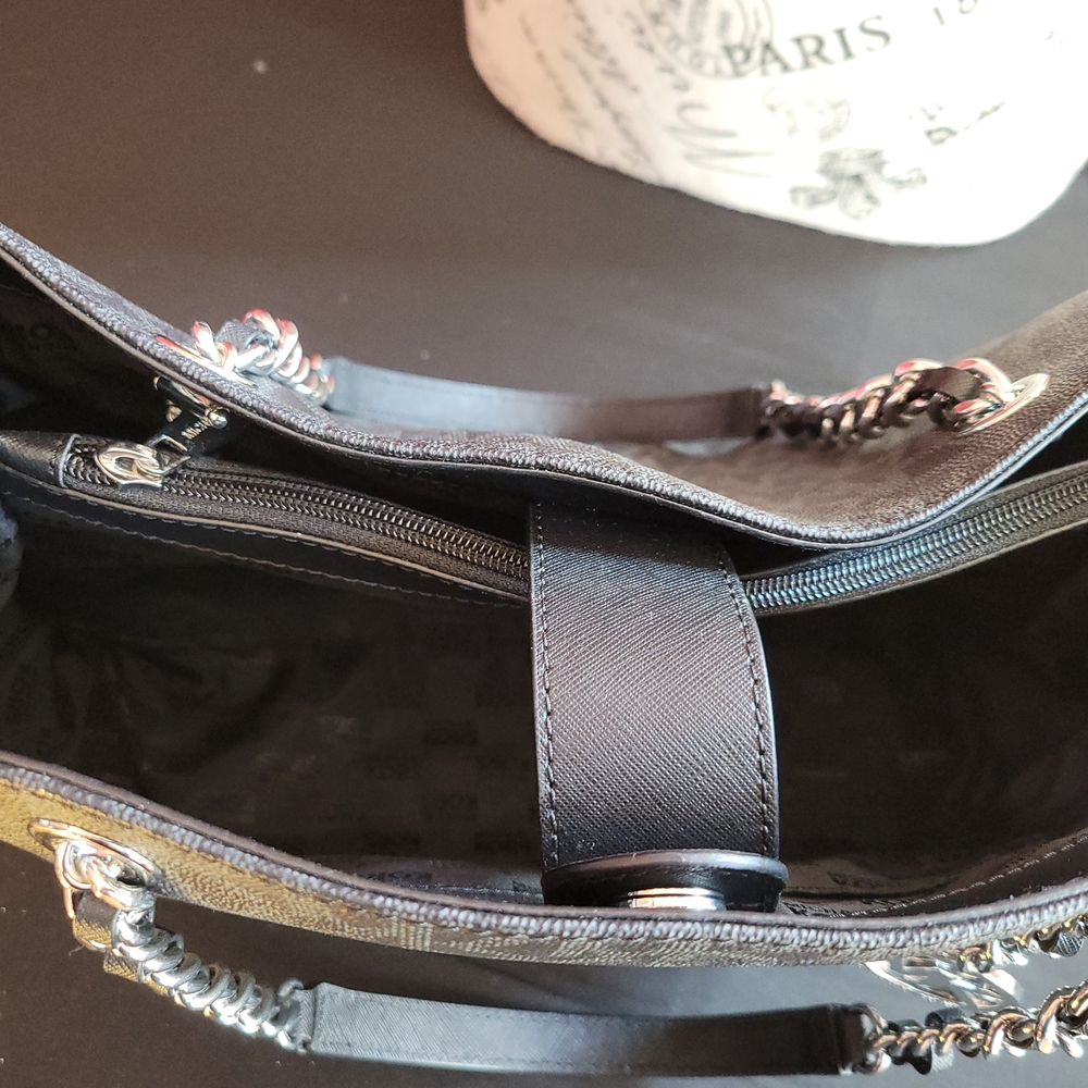 Michael Kors Black Tote/Purse with Shoulder Straps - Picture 4 of 7